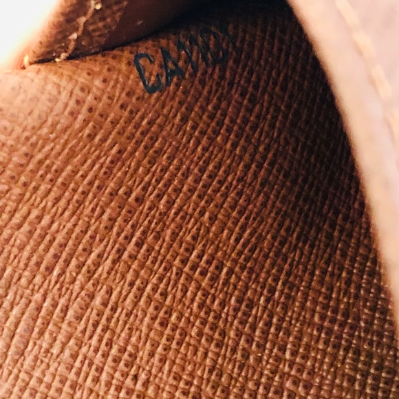 SOLD on FB!!!❤👜Authentic Louis Vuitton Agenda PM in Mono - Picture 10 of 10